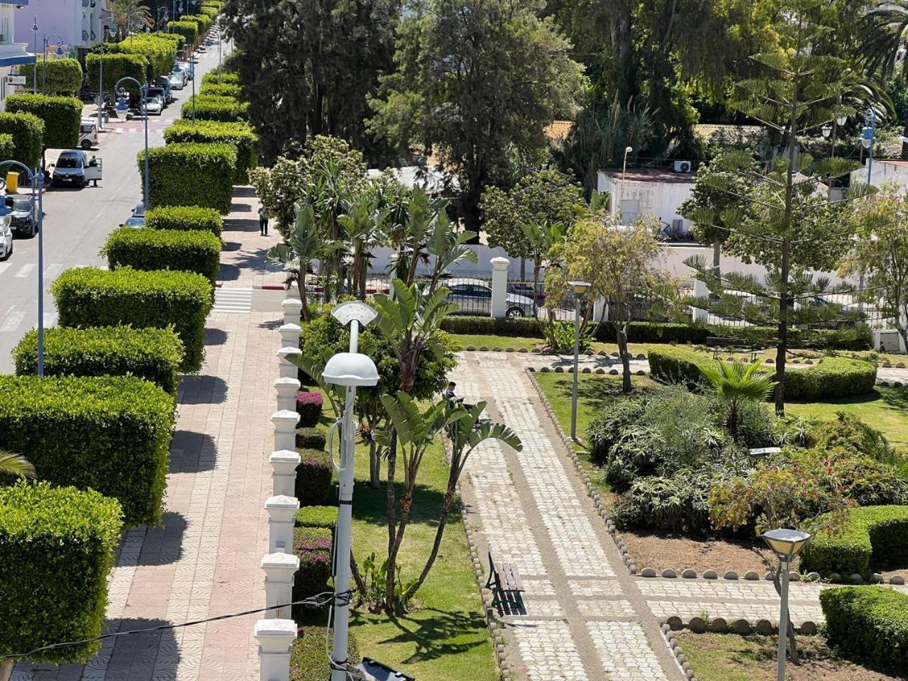 Апартаменты Puerto Marina Асила Экстерьер фото